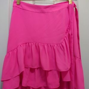 Lilly Pulitzer wrap around hot pink skirt.